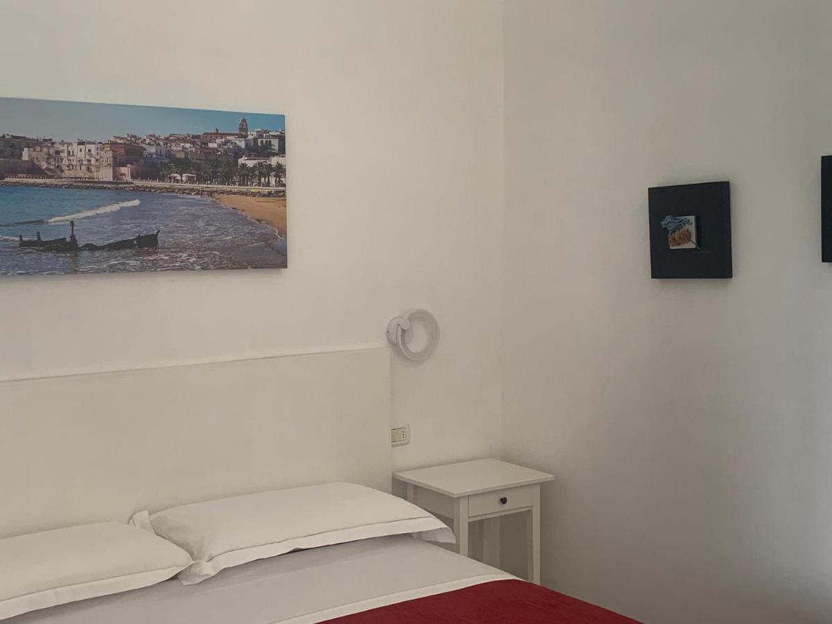 Colombo Apartment E Room เวียสเต ภายนอก รูปภาพ