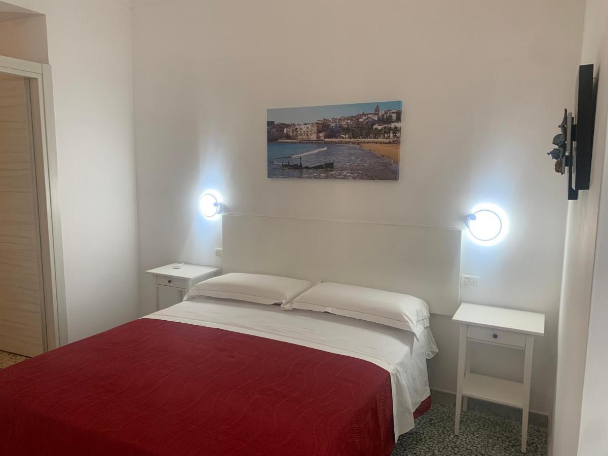 Colombo Apartment E Room เวียสเต ภายนอก รูปภาพ