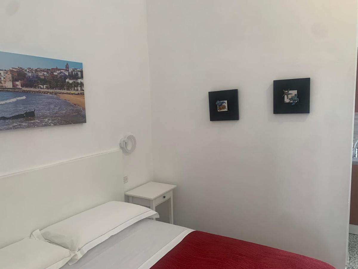 Colombo Apartment E Room เวียสเต ภายนอก รูปภาพ