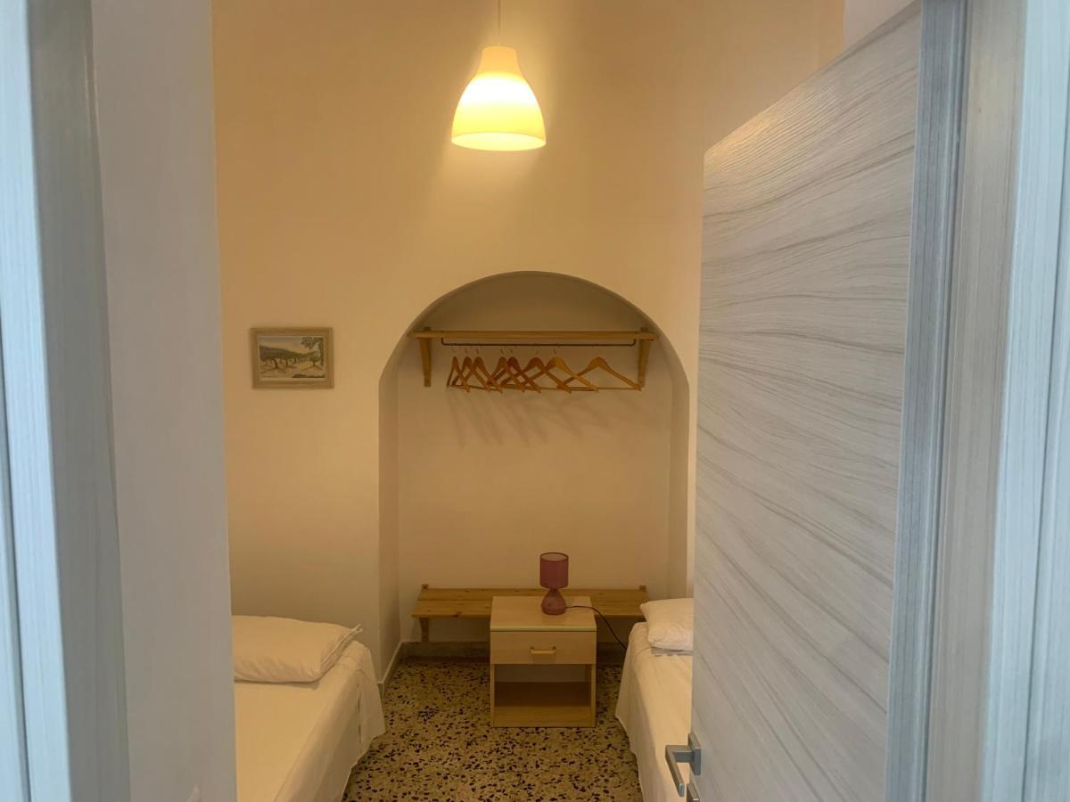 Colombo Apartment E Room เวียสเต ภายนอก รูปภาพ