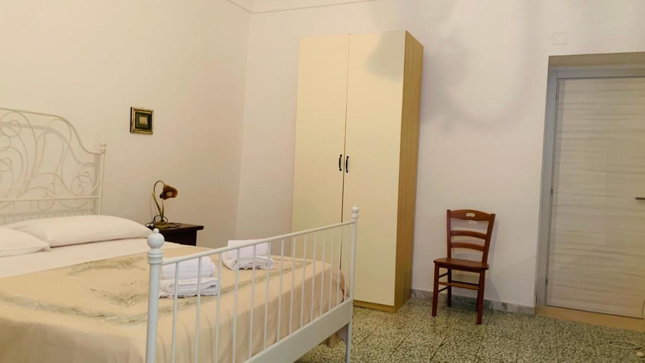Colombo Apartment E Room เวียสเต ภายนอก รูปภาพ